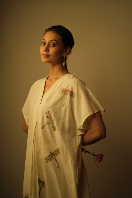 Dragon Fly Applique Embroidered Kaftan White Dragon Fly Applique Embroidered Kaftan White by Mallika Mathur by Mallika Mathur in white color for women in Singapore