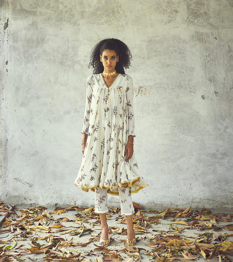 Gulbahaar (Set of 2) by Khara Kapas for women in Singapore
