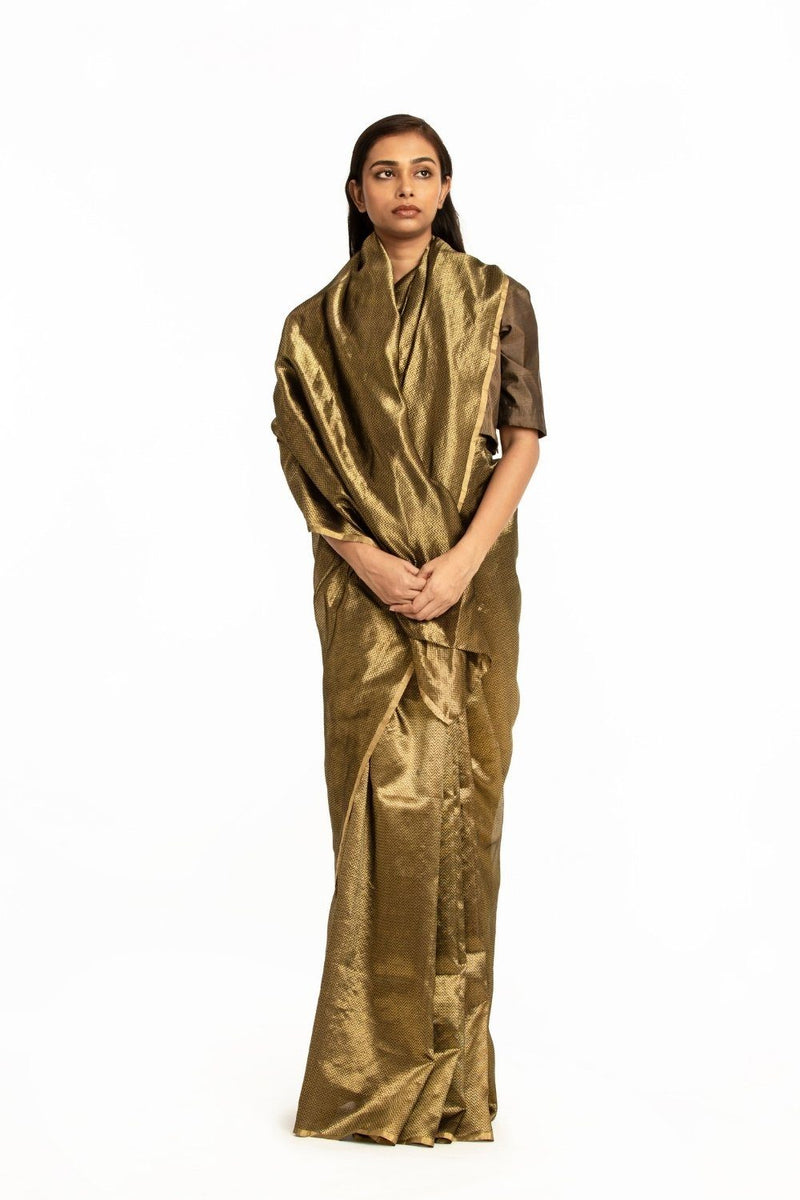 Handwoven Black Gold Metallic Chevron Saree Fashion Akaaro
