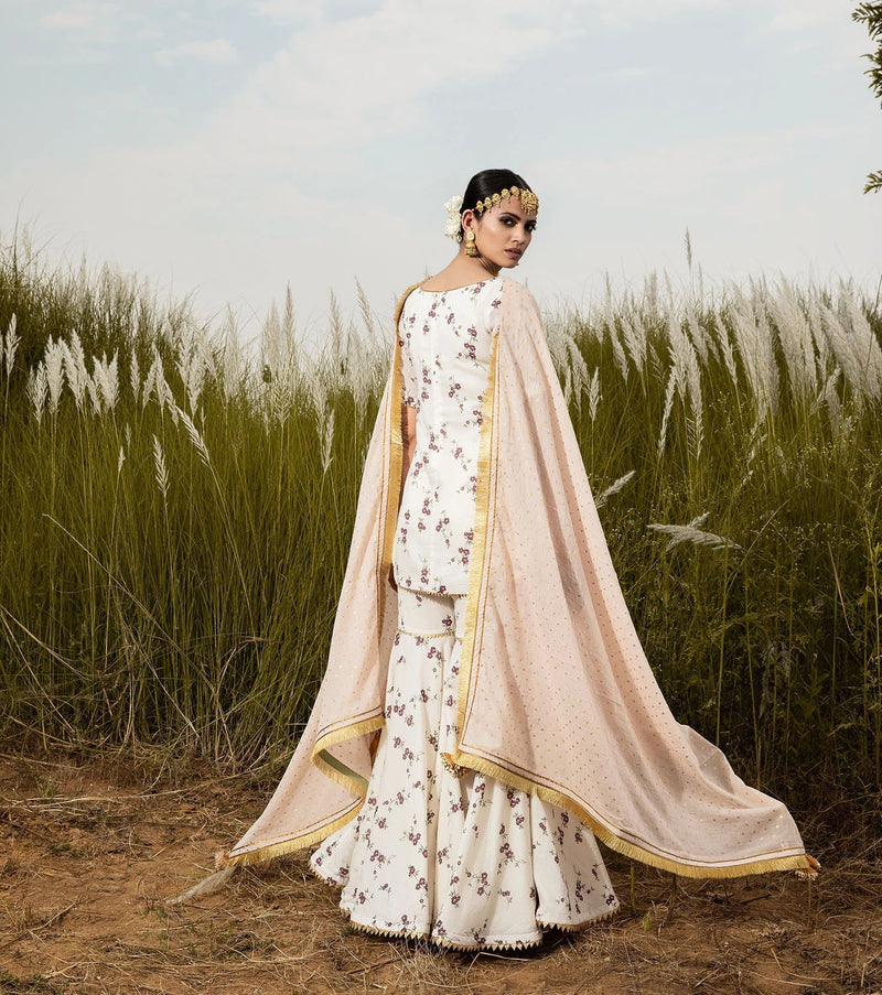 Pushp Vesh Kurta Sets by Khara Kapas for women in Singapore