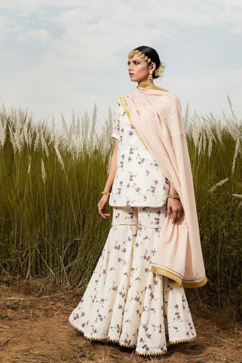 Pushp Vesh Kurta Sets by Khara Kapas for women in Singapore