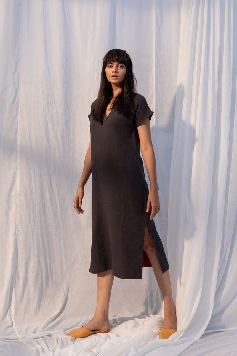 Regur Dress by Khara Kapas in black for women in Singapore