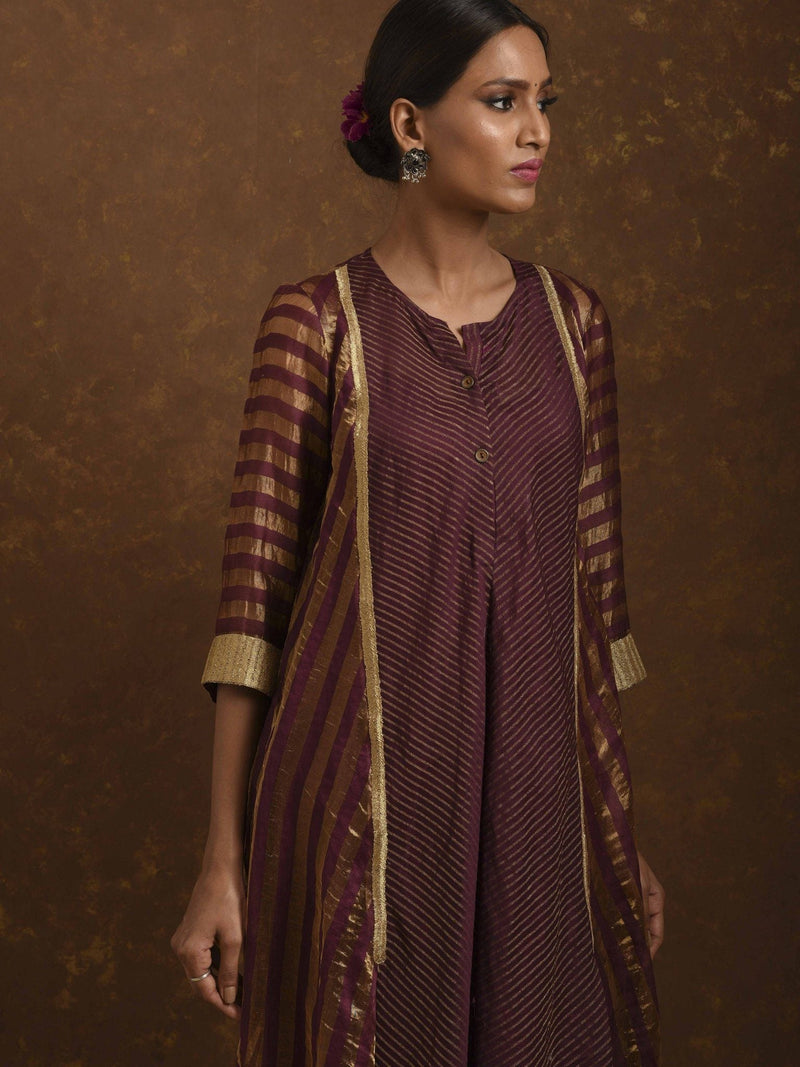Shagufta Wine and Gold Dress Fashion Priti Prashant 