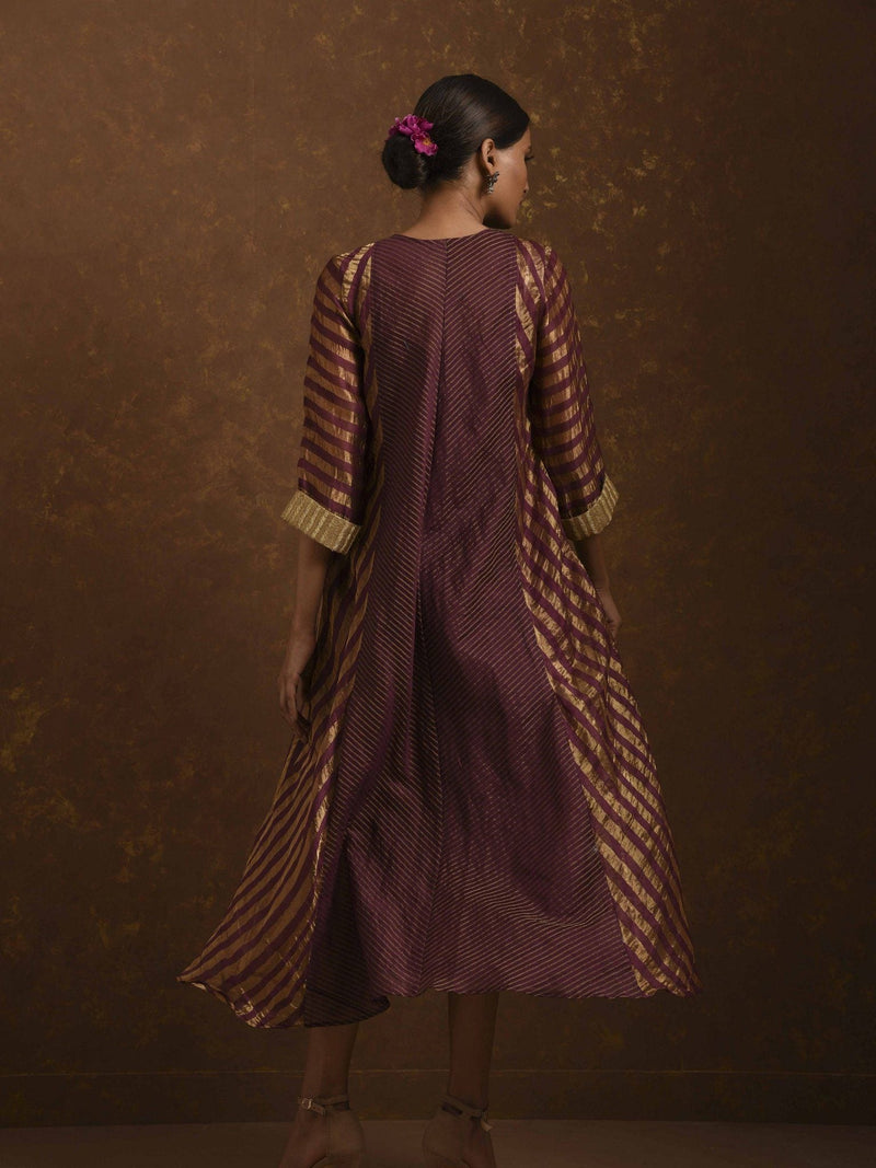 Shagufta Wine and Gold Dress Fashion Priti Prashant 