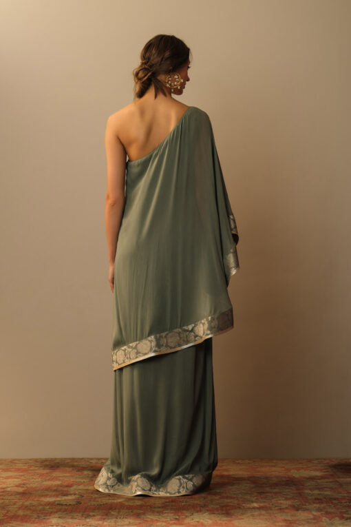 Toga dress Grey Georgette Toga dress grey georgette by Mallika Mathur by Mallika Mathur for women in Singapore