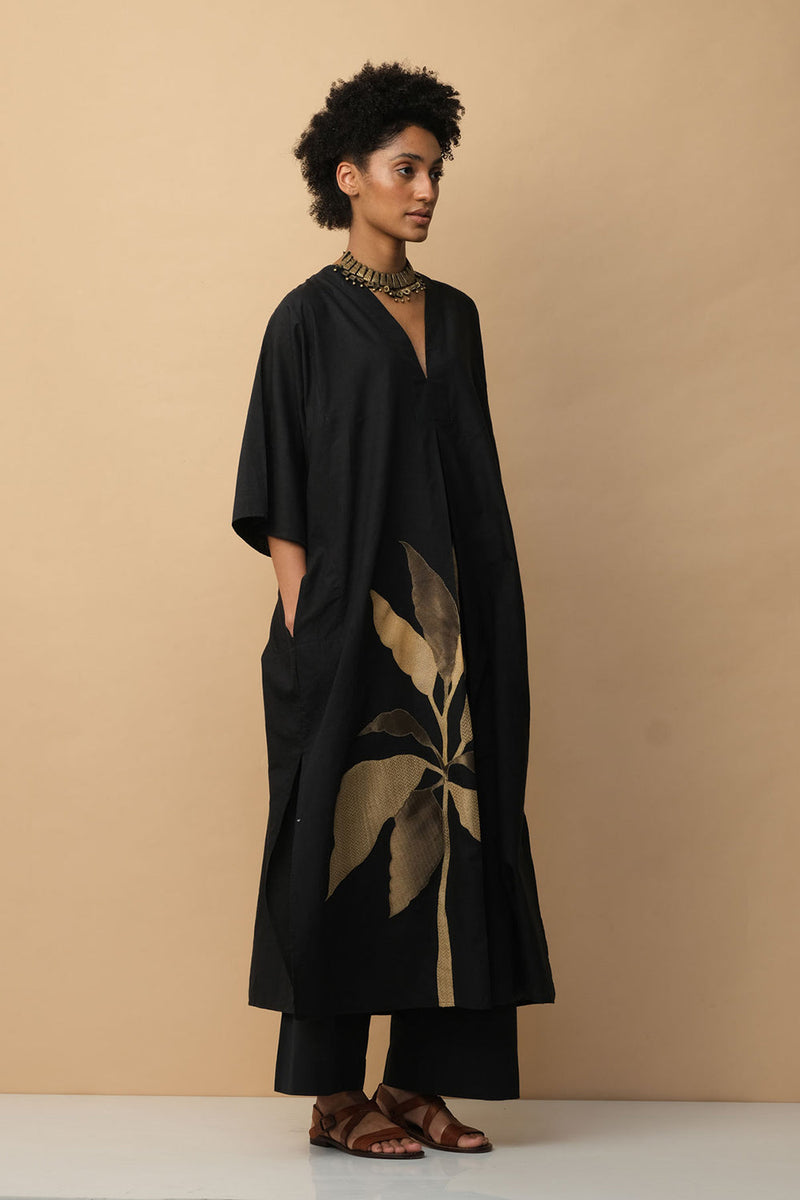 Tropical Leaf Applique Kaftan Black Tropical Leaf Applique Kaftan Black by Mallika Mathur by Mallika Mathur in black color for women in Singapore