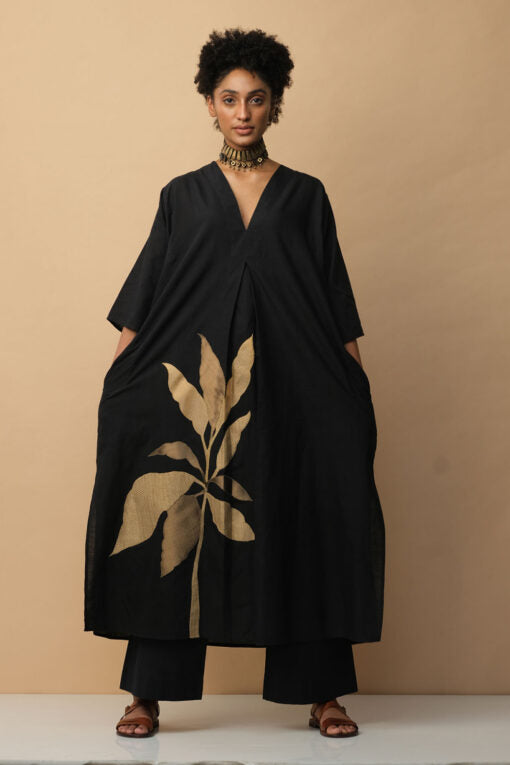 Tropical Leaf Applique Kaftan Black Tropical Leaf Applique Kaftan Black by Mallika Mathur by Mallika Mathur in black color for women in Singapore