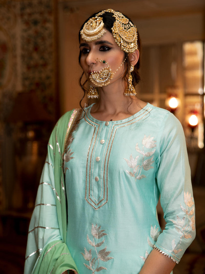 Ulfat - Firoza Chanderi Silk Kurta Salwar Set Ulfat - Firoza Chanderi Silk Kurta Salwar Set by Maison Shefali by Maison Shefali for women in Singapore