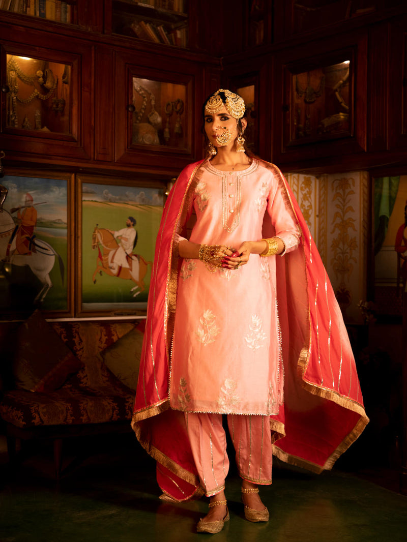 Ulfat - Gulaabi Chanderi Silk Kurta Salwar Set Ulfat - Gulaabi Chanderi Silk Kurta Salwar Set by Maison Shefali by Maison Shefali for women in Singapore