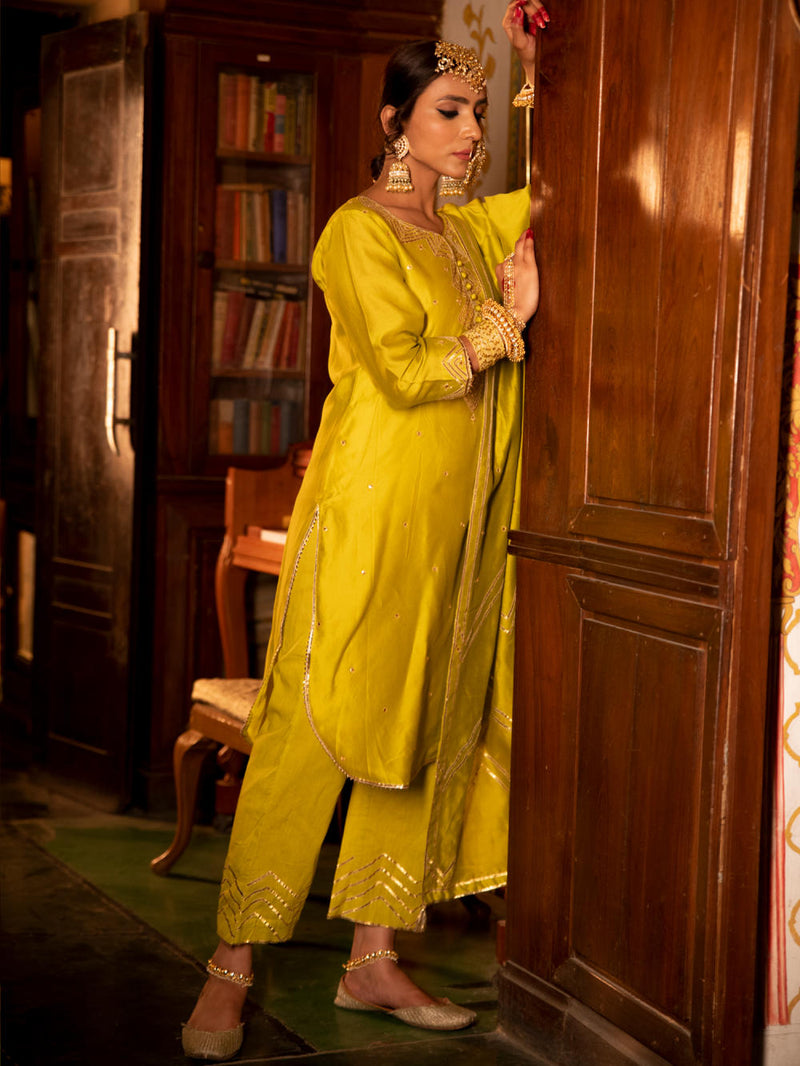 Zara - Panna Chanderi Silk Kurta Pant Set Zara - Panna Chanderi Silk Kurta Pant Set by Maison Shefali by Maison Shefali for women in Singapore
